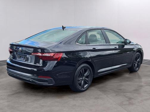 2022 Volkswagen Jetta 1.5T SE
