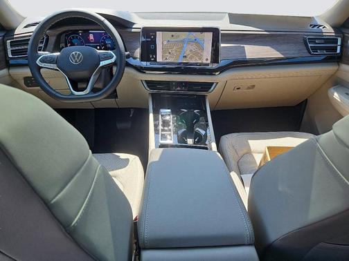 2025 Volkswagen Atlas 2.0T SEL