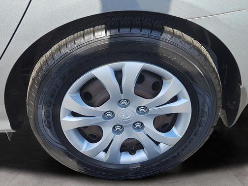 2009 Hyundai ELANTRA GLS