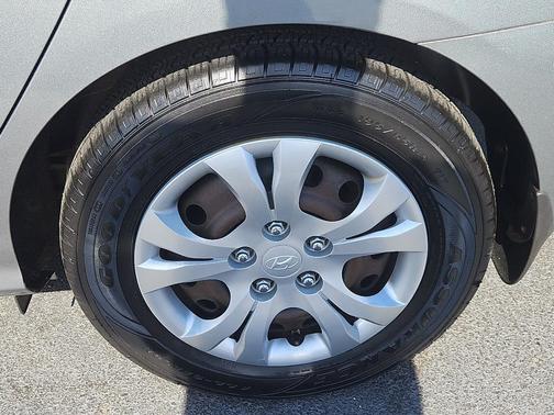 2009 Hyundai ELANTRA GLS