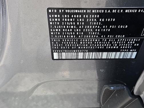 2025 Volkswagen Taos 1.5T SE