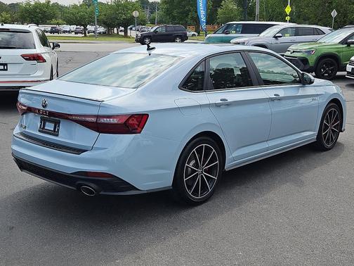 2025 Volkswagen Jetta GLI 2.0T Autobahn