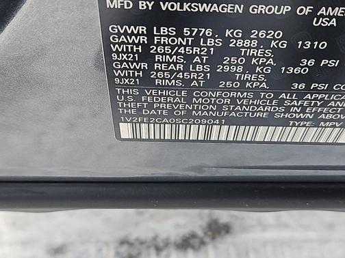2025 Volkswagen Atlas Cross Sport 2.0T SEL Premium R-Line