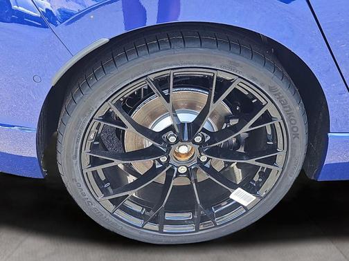2025 Volkswagen Golf R 2.0T Black Edition