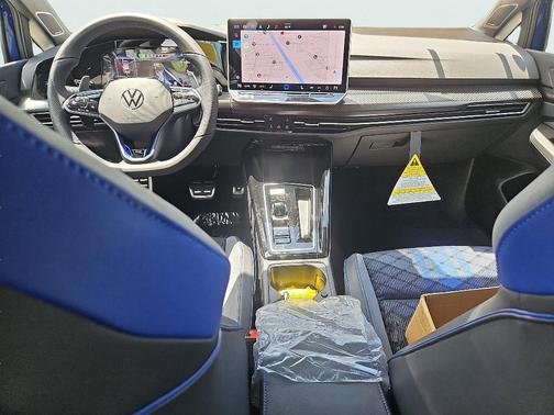 2025 Volkswagen Golf R 2.0T Black Edition