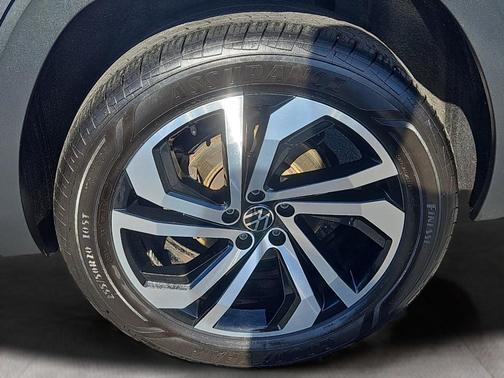 2023 Volkswagen Atlas 3.6L SEL