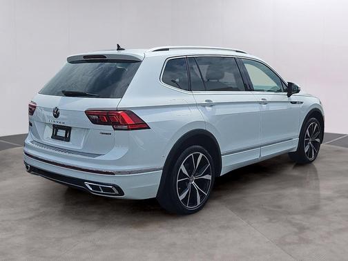 2022 Volkswagen Tiguan 2.0T SEL R-Line