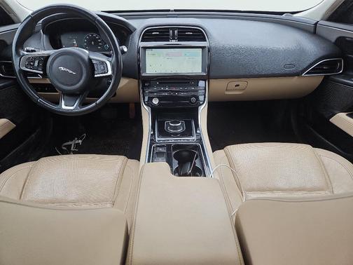 Silicon Silver 2018 Jaguar XE 25t Prestige