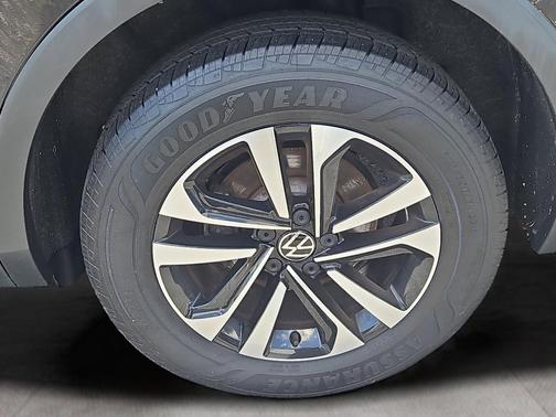 2022 Volkswagen Tiguan 2.0T S