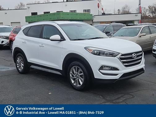2017 Hyundai TUCSON SE