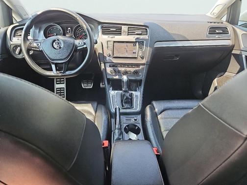 2017 Volkswagen Golf Alltrack TSI SEL
