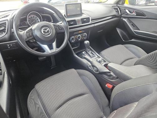 2016 Mazda Mazda3 i Sport