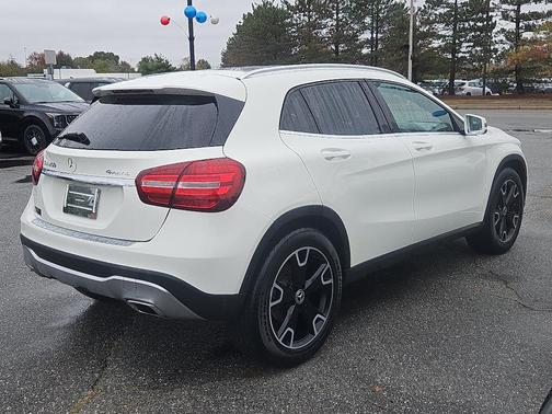 2018 Mercedes-Benz GLA 250 Base 4MATIC