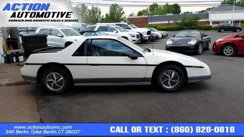 1985 Pontiac Fiero 2dr Coupe GT 4-Spd