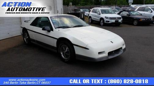 1985 Pontiac Fiero 2dr Coupe GT 4-Spd