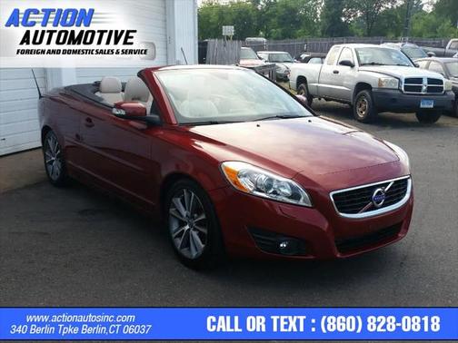 2011 Volvo C70 T5