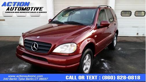 2000 Mercedes-Benz M-Class 4dr AWD 3.2L
