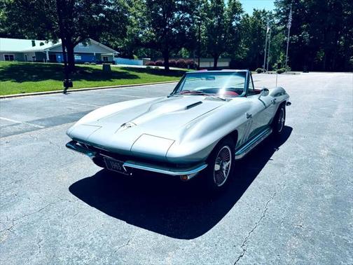 1965 Chevrolet Corvette Base