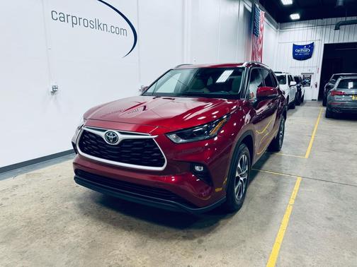 2021 Toyota Highlander XLE