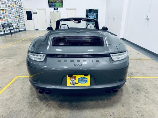 2015 Porsche 911 Carrera GTS