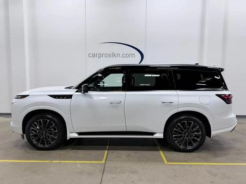 Radiant White 2025 INFINITI QX80 AUTOGRAPH AWD