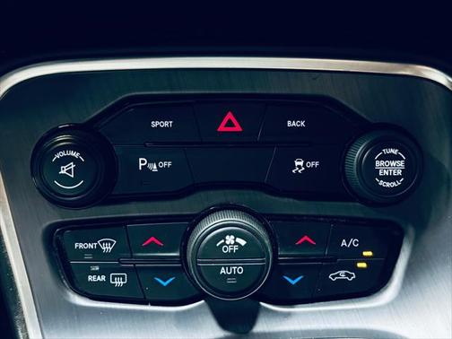 2015 Dodge Challenger R/T