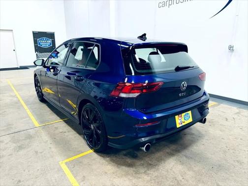 2023 Volkswagen Golf GTI 2.0T SE DSG