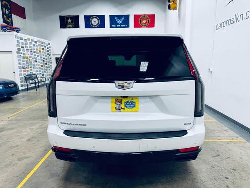 2022 Cadillac Escalade Sport Platinum