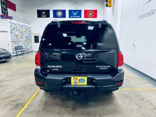 2014 Nissan Armada Platinum