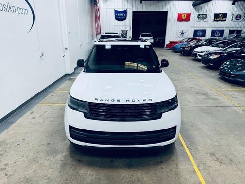 2025 Land Rover Range Rover P530 SE 7 Seat