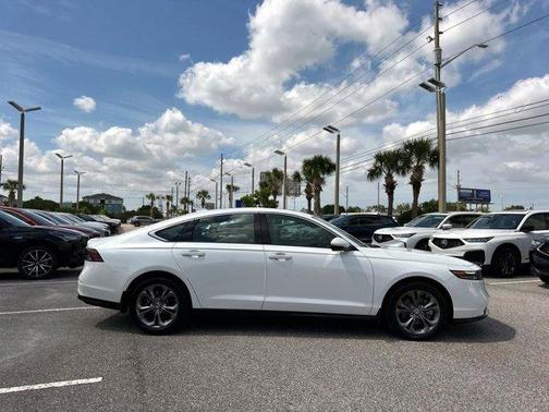 2023 Honda Accord Hybrid EX-L
