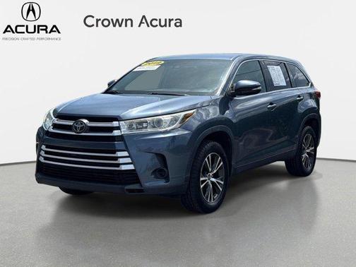 Shoreline Mist 2019 Toyota Highlander LE