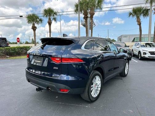 2020 Jaguar F-PACE 25t Prestige