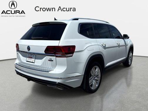 Pure White 2018 Volkswagen Atlas 3.6L SEL Premium