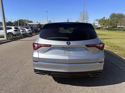 2023 Acura MDX Advance