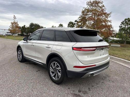 2024 Lincoln Corsair Premiere