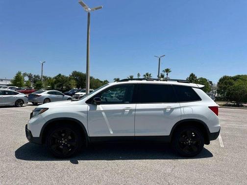 2020 Honda Passport Elite
