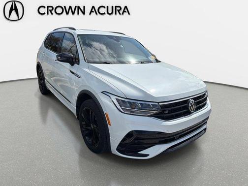 2023 Volkswagen Tiguan 2.0T SE R-Line Black
