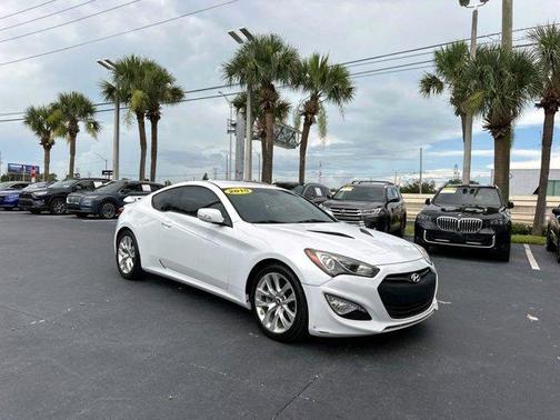 2015 Hyundai Genesis Coupe 3.8 Base