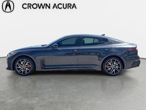 Metal 2023 Kia Stinger GT-Line