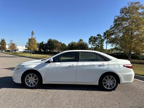 2015 Toyota Camry XLE