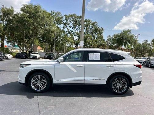 2022 Acura MDX Advance
