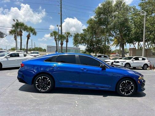 2022 Kia K5 GT-Line