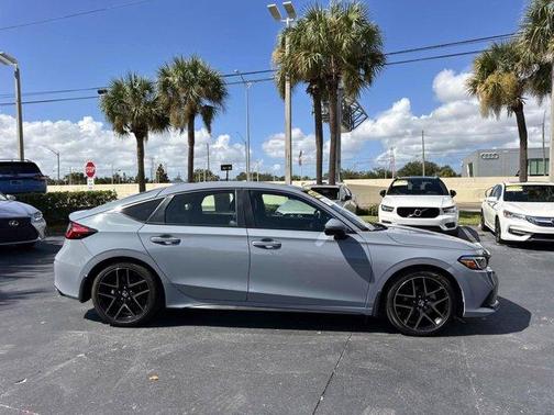 2022 Honda Civic Sport Touring