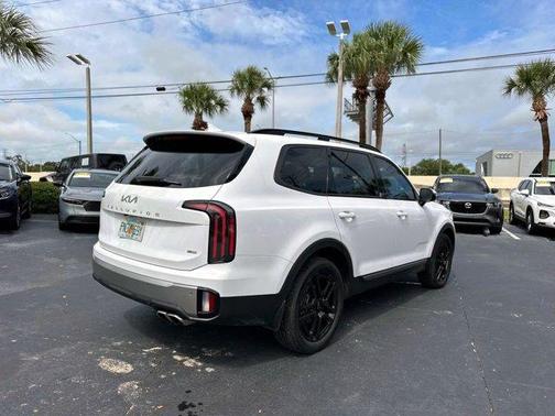 2023 Kia Telluride SX