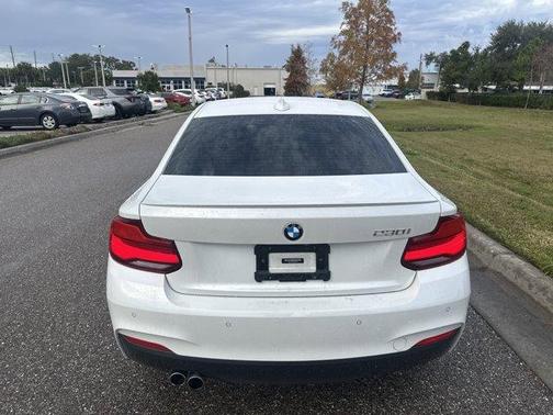2019 BMW 230 i