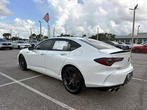 2022 Acura TLX Type S w/Performance Tire