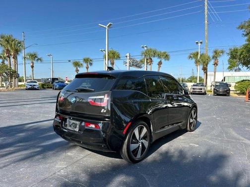 2017 BMW i3 94 Ah w/Range Extender