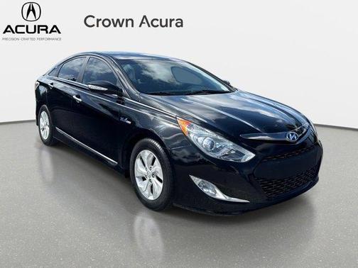 Eclipse Black 2015 Hyundai SONATA Hybrid Base