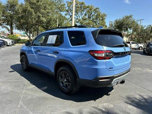 2023 Honda Pilot TrailSport